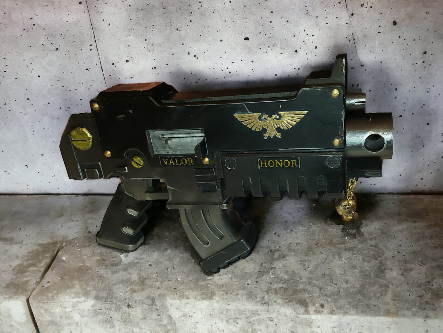 Warhammer 40k Bolter