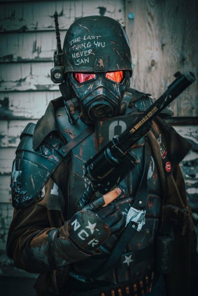 NCR Ranger Veteran Arm armor + leather gloves